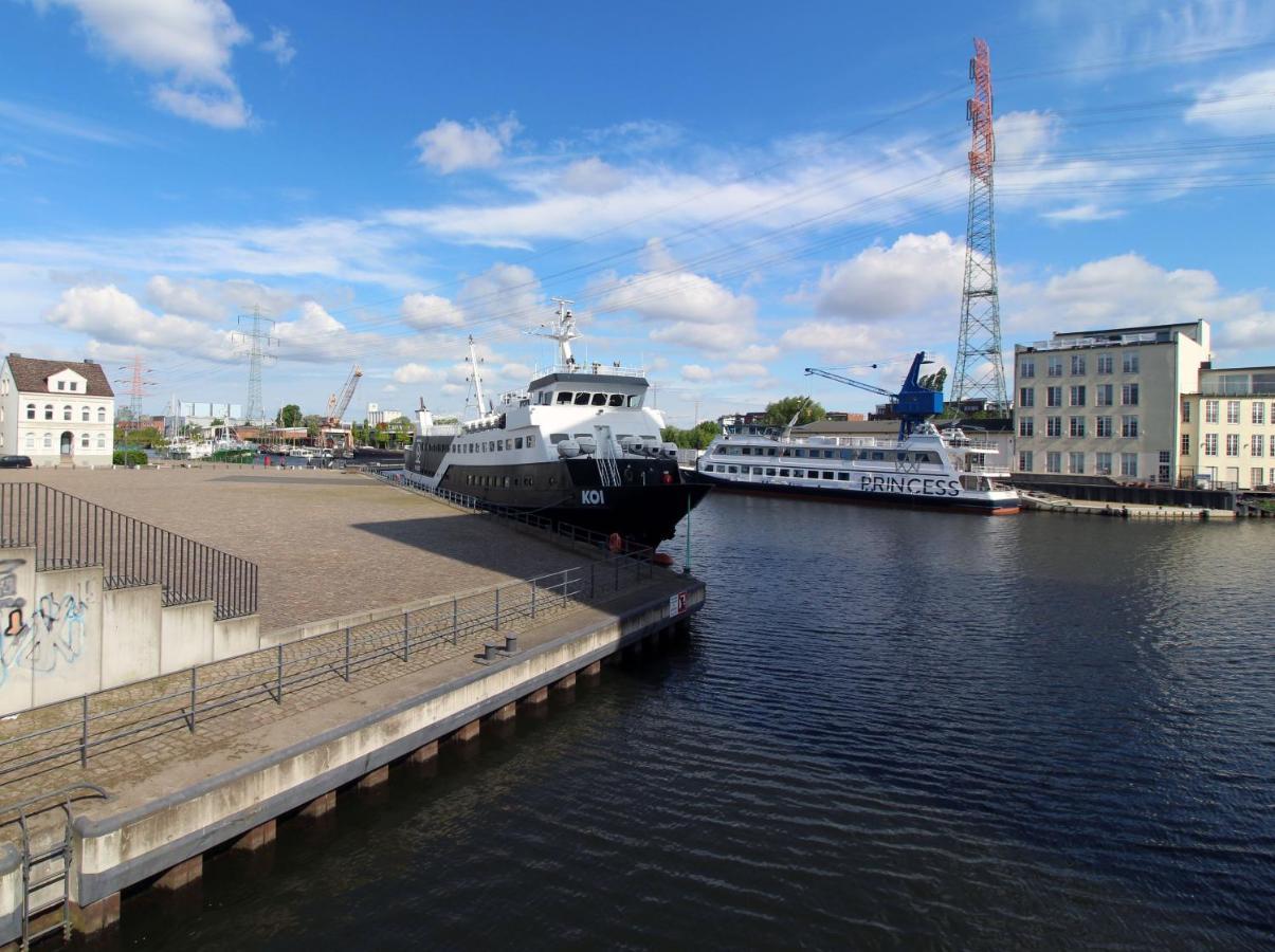 Neu! Einmaliges Loft Im Binnenhafen - Hafenblick! ฮัมบูร์ก ภายนอก รูปภาพ